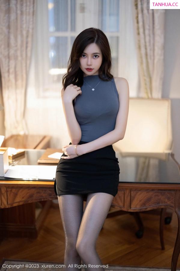 綺裡嘉 绮里嘉 [XiuRen]高清写真图 2023.03.10 No.6395 绮里嘉ula 丝袜美腿第25张图片